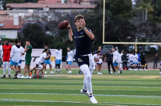 EA365F4E-5A72-466B-A05E-AF6F27061C7B